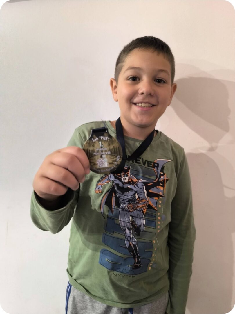 Screenshot_20251209_080116_Messenger